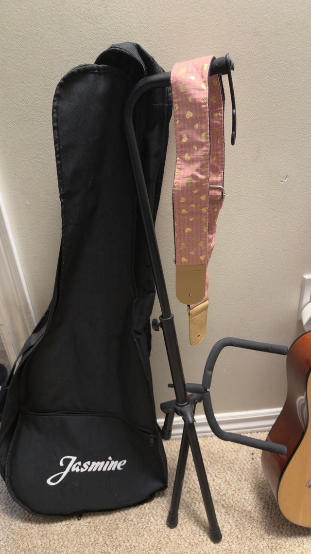 Jasmine Acoustic Guitar Bundle - photo 2