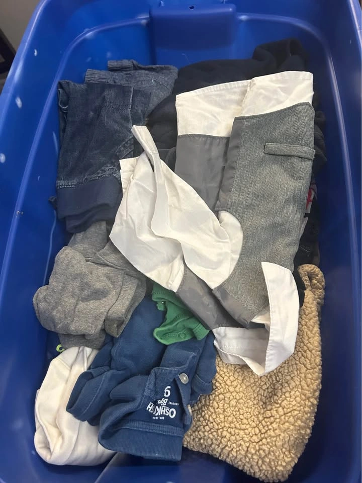 6-12 month baby clothes - photo 2