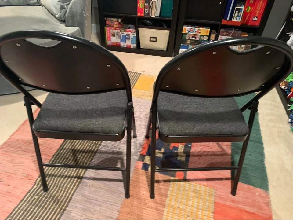 2 Folded Padded Card Table Chairs + Folding Table - photo 2