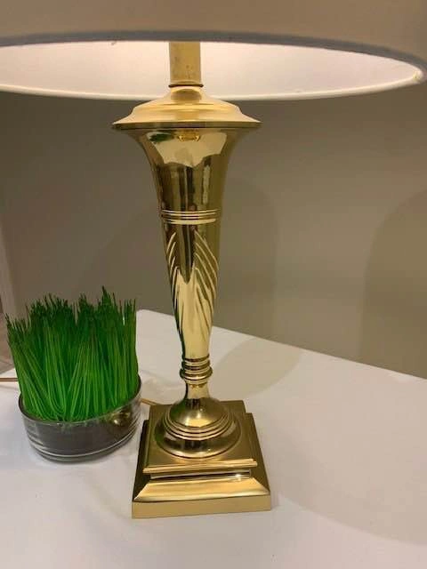 Vintage Polished Brass Table Lamp Fluted Column - photo 2