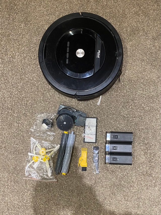 iRobot Roomba Vacuum