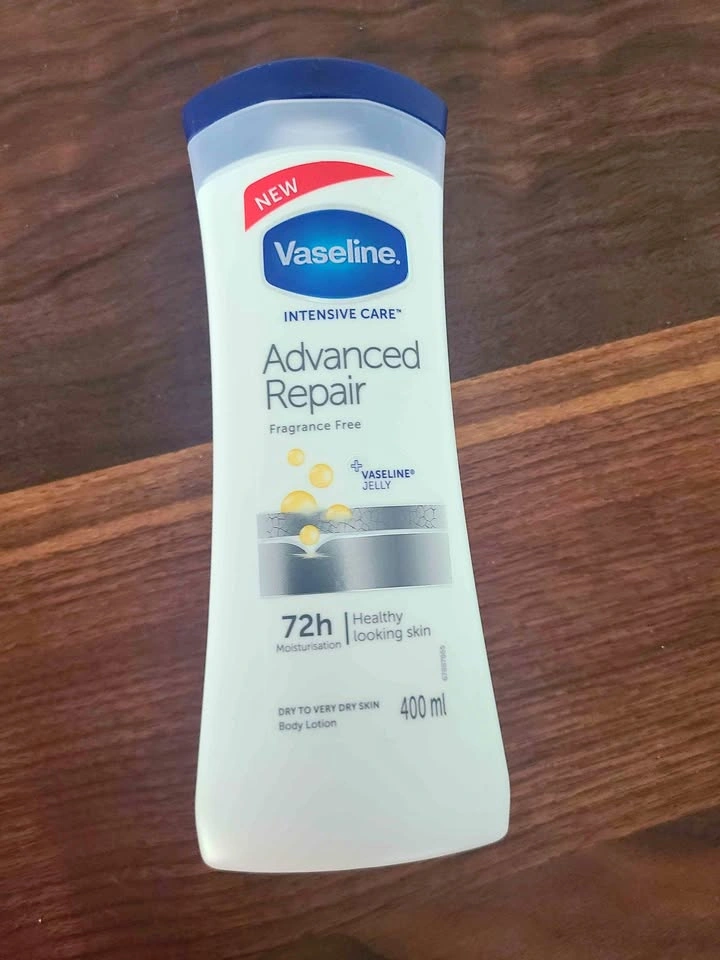 Vaseline Intensive Care Advanced Repair Body Lotion 400ml 2 avai