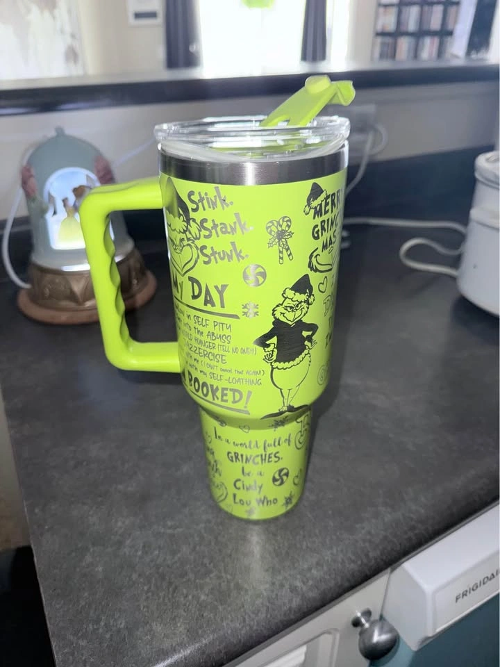 Grinch tumbler - photo 2