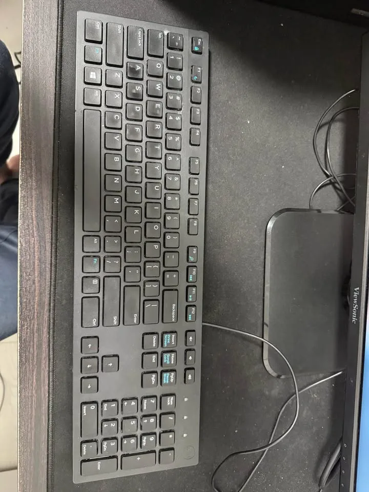 Dell Optiplex 3020 i5 PC Set + Speakers & Subwoofer image indicator(5)