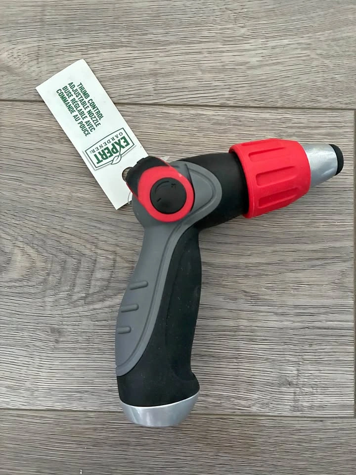 Expert Gardener Thumb Control Adjustable Nozzle