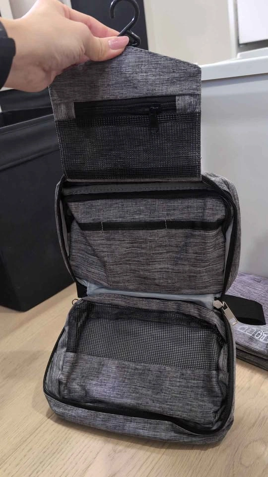 Brand new Travel toiletries bags $7 each - photo 4