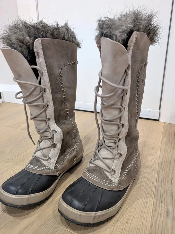 Sorel Cate The Great Women's Lace-Up Winter Boots (Size 10)