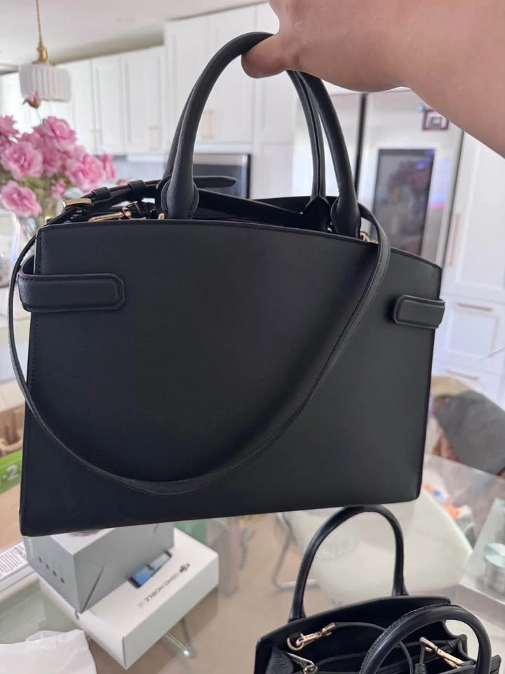 Michael Kors Handbag (larger one) - photo 3