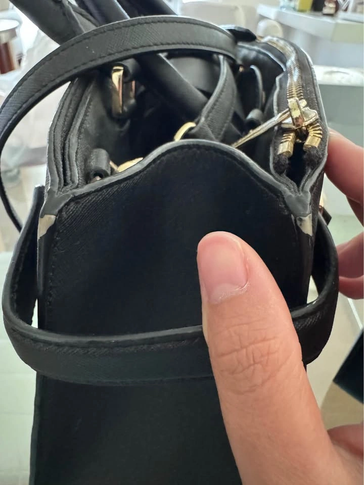 Michael Kors Handbag (larger one) - photo 4
