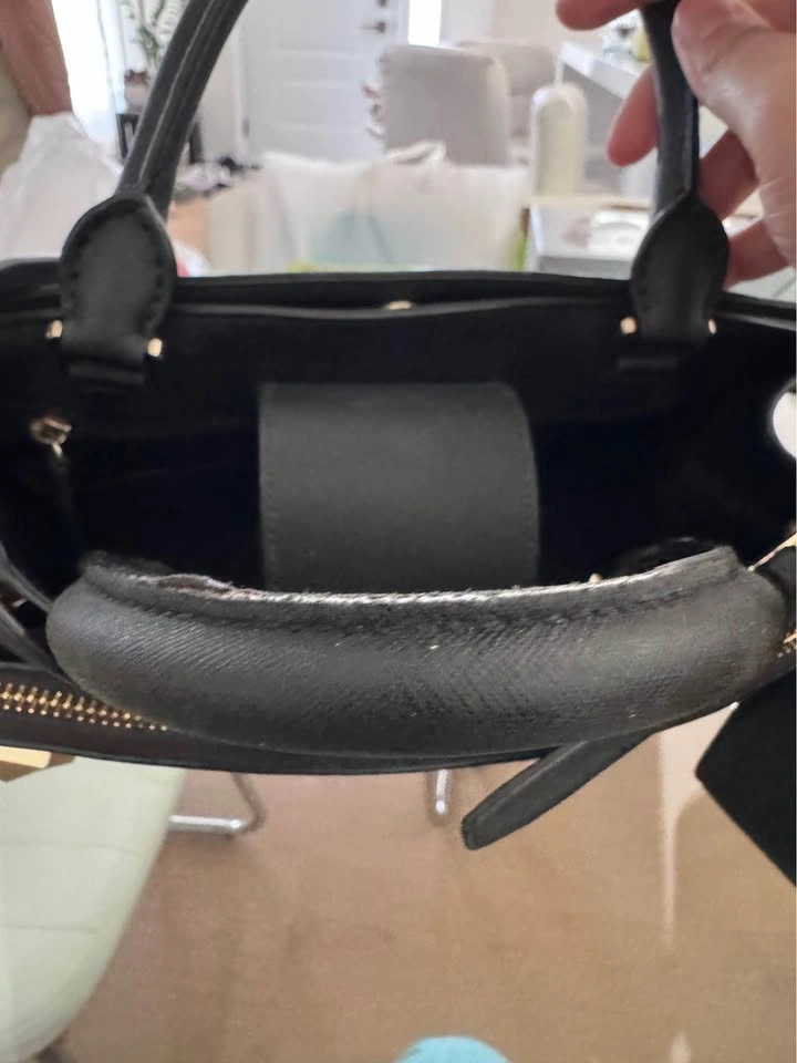 Michael Kors Handbag (larger one) - photo 5