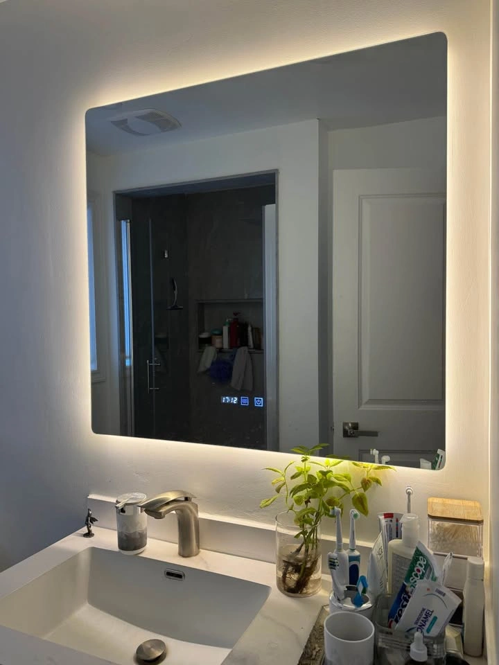 30x34 Backlit LED Bathroom Vanity Mirror with Defogger - photo 4