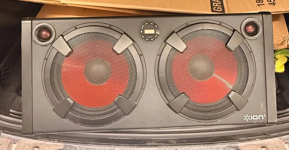 SPEAKERS (Bluetooth + Wired)
