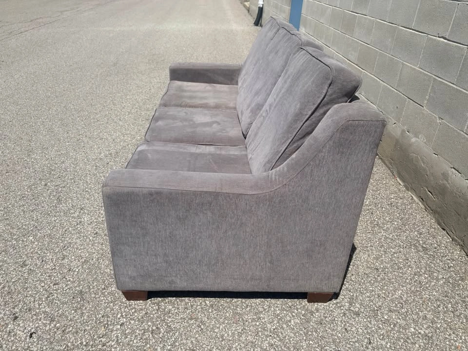 Grey 3 seater sofa - Free Delivery - photo 4