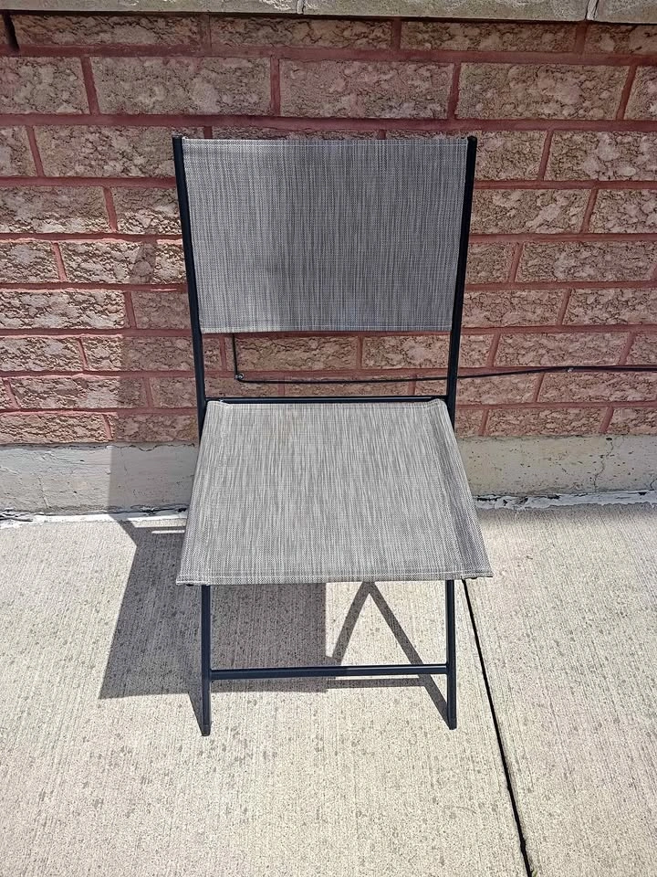 Bistro patio folding chair