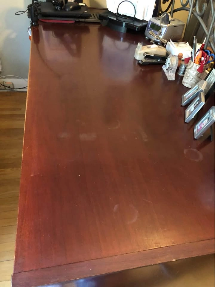 Office desk - photo 3