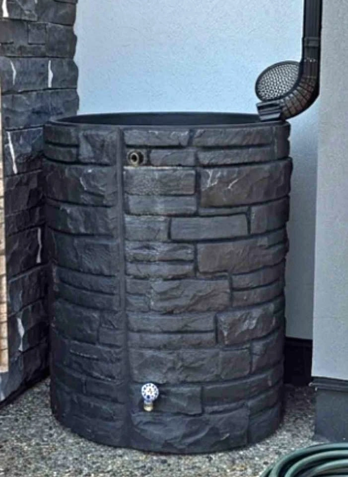 Premium Stone-Look Rain Barrel