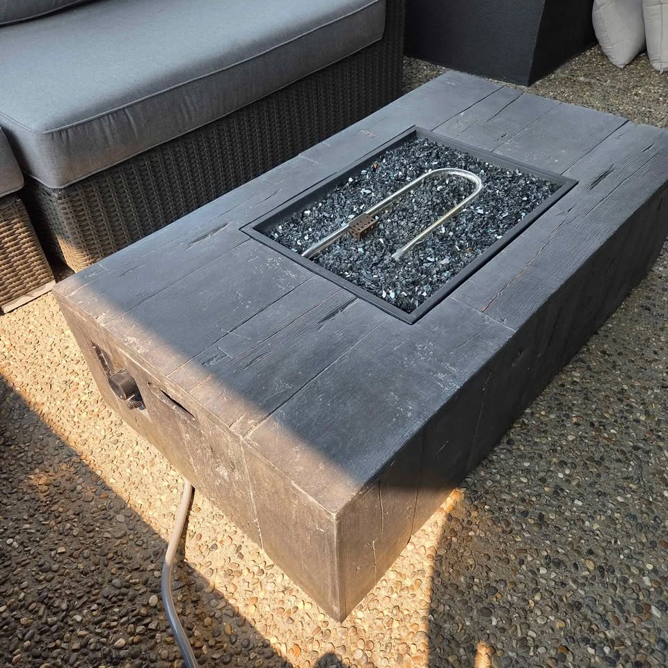 Low-Profile Rectangular Outdoor Fire Table (Natural Gas) - photo 3