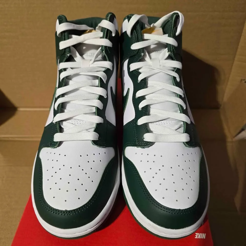 Nike dunk hi Australia New tried on only image indicator(2)