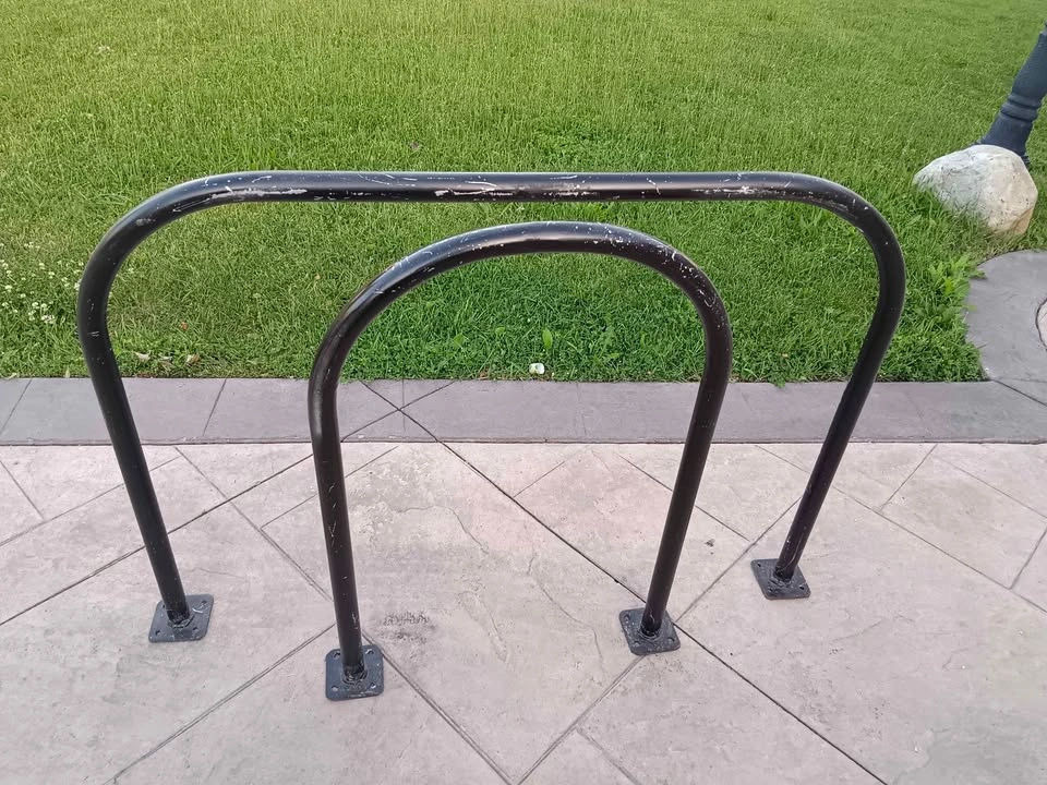 Accessibility support rails - photo 2