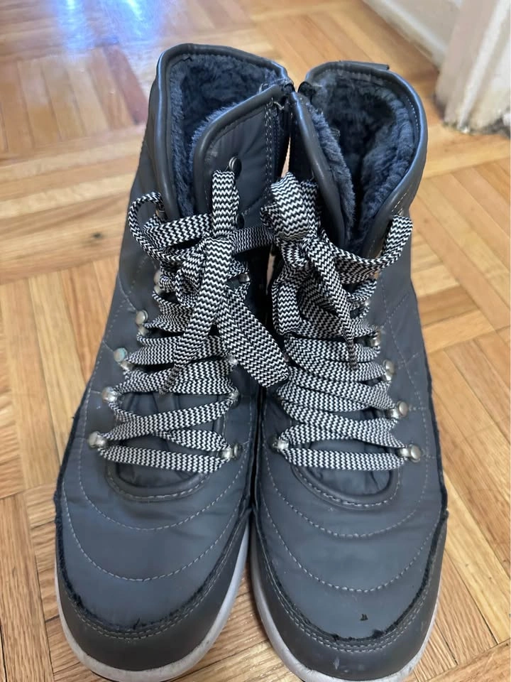 Grey Insulated Winter Boots with Faux Fur Lining - photo 2