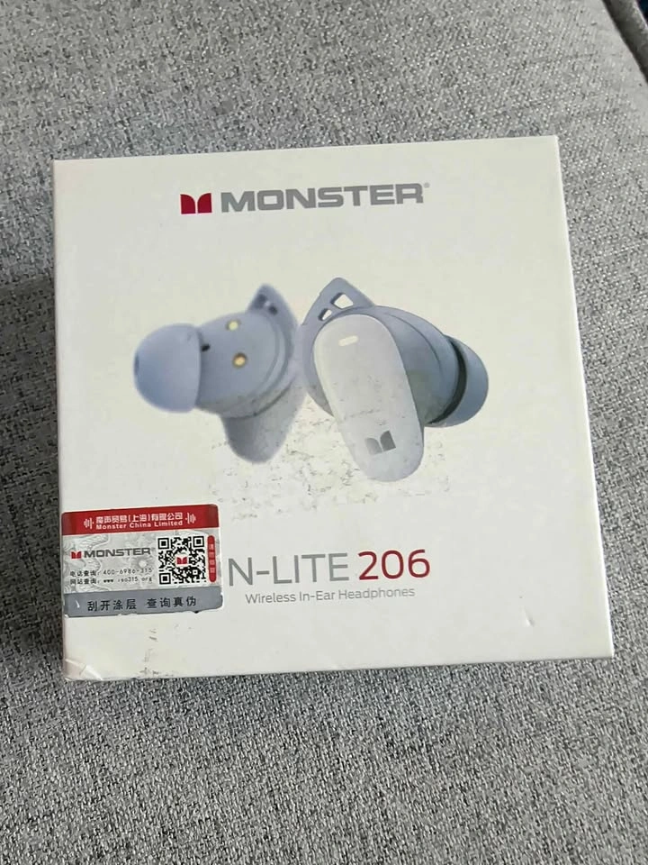 Earbuds