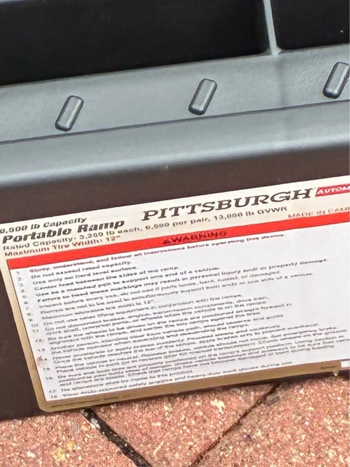 Pittsburgh Automotive 13,000 lbs Capacity Portable Vehicle Ramp - photo 3