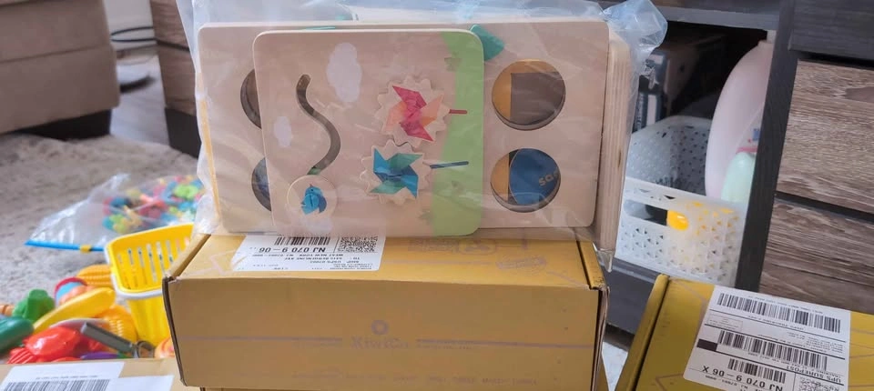 KiwiCo Koala Crate Educational Toy and Book Set - photo 2