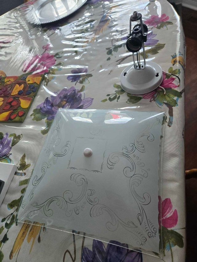 ceiling light - photo 2