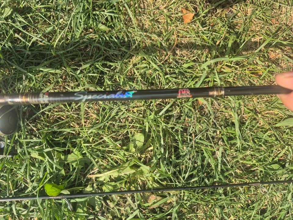 Shimano CX1000R Reel and Specialist IM8 Fishing Rod - photo 3