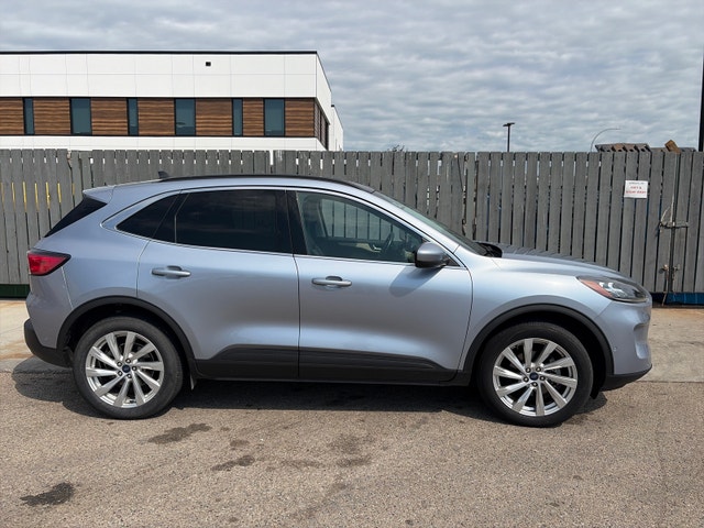 2022 Ford Escape Titanium AWD 2.0 - photo 3