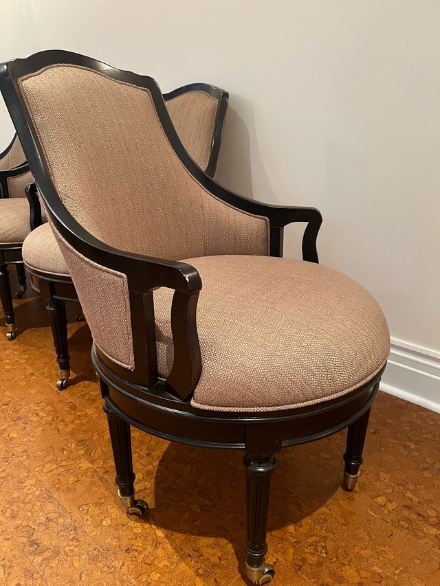 4 Upholstered Accent Chairs - photo 2