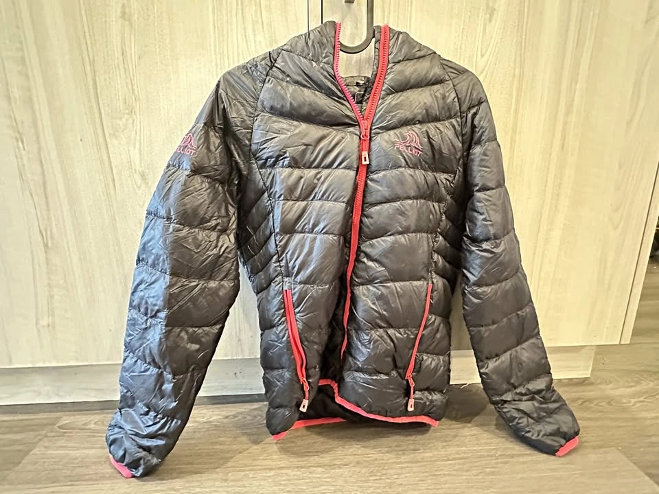 🏔️ PELLIOT Lightweight Hooded Down Jacket — Size M