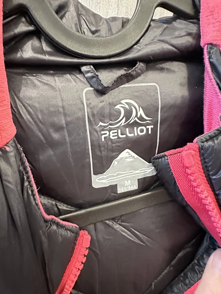 🏔️ PELLIOT Lightweight Hooded Down Jacket — Size M - photo 2