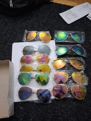 11 Classic Aviator Sunglasses - photo 2