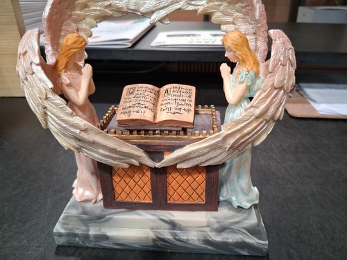 Ark Of The Covenant Plays Music And Lights Up - photo 2