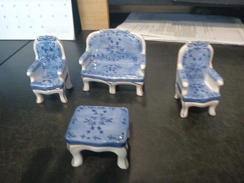 2 Miniature Blue White Porcelain Furnitures For Doll House