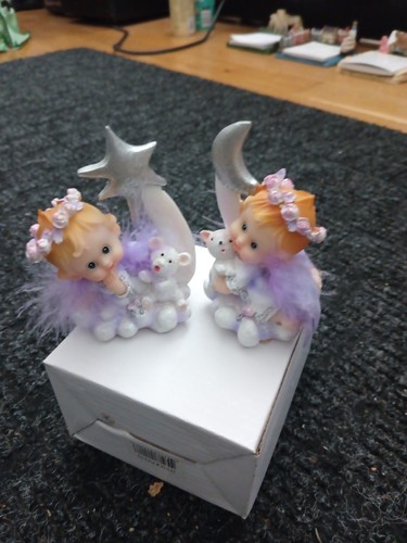 2 Sets Of Baby Angel Figurines Item #P4240 - photo 2