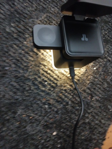 3 In 1 Foldable Magnetic Wireless Charger
