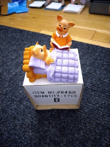 PINK FIGURINE BANK PURPLE # P8450 SERIES