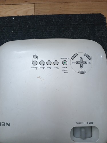 NEC VT470 LCD Projector - photo 2