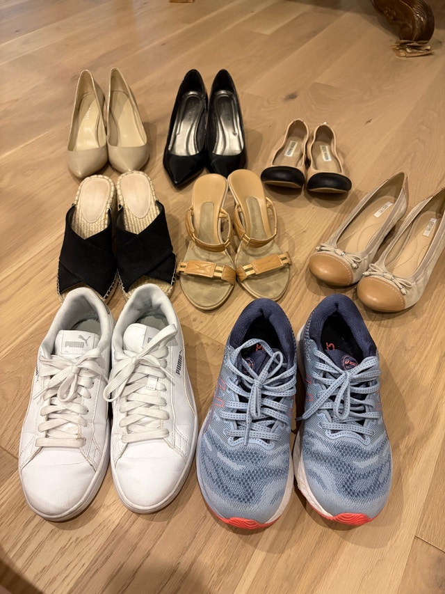 Size 6 Ladies Shoes Lot