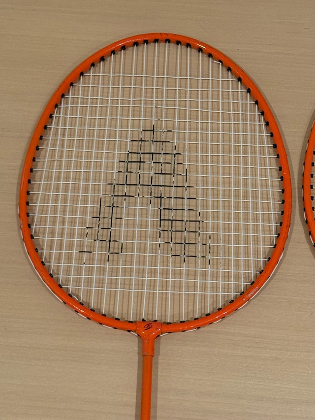 Set of 2 Artengo Badminton Rackets Racquets - photo 3
