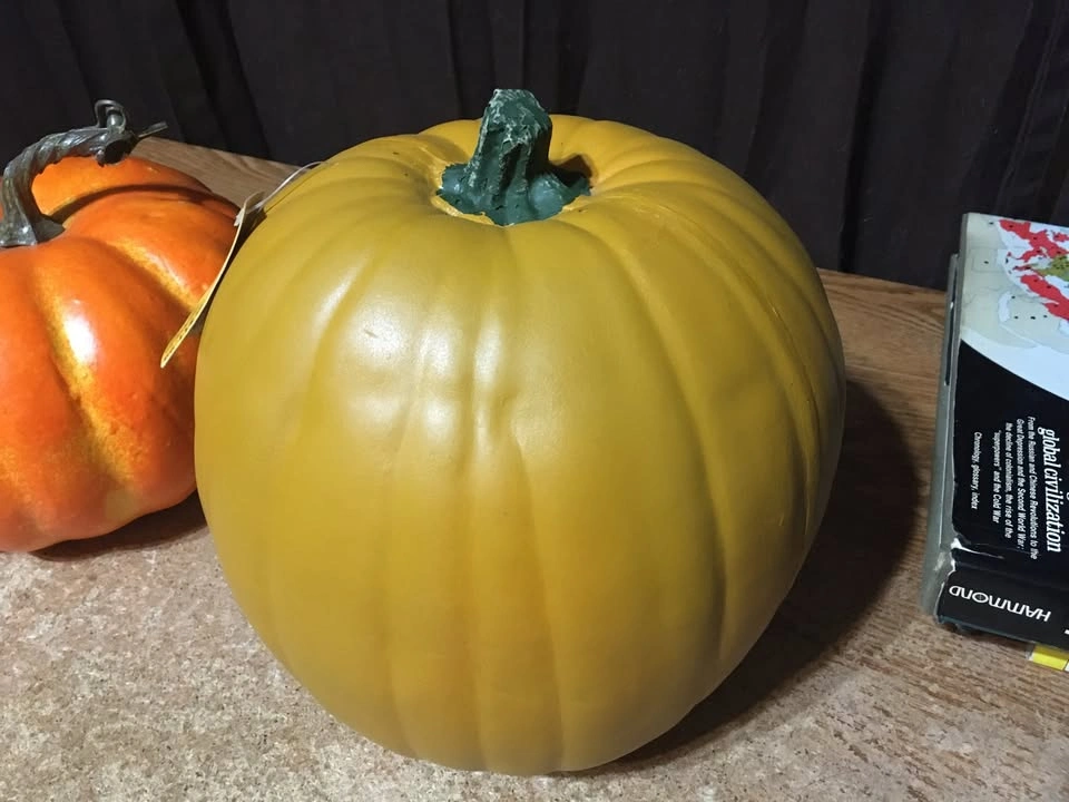 Lot of 2 Craft Pumpkins Halloween Thanksgiving Decor - photo 3
