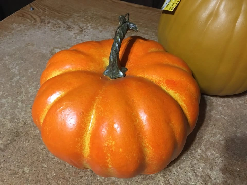 Lot of 2 Craft Pumpkins Halloween Thanksgiving Decor - photo 4