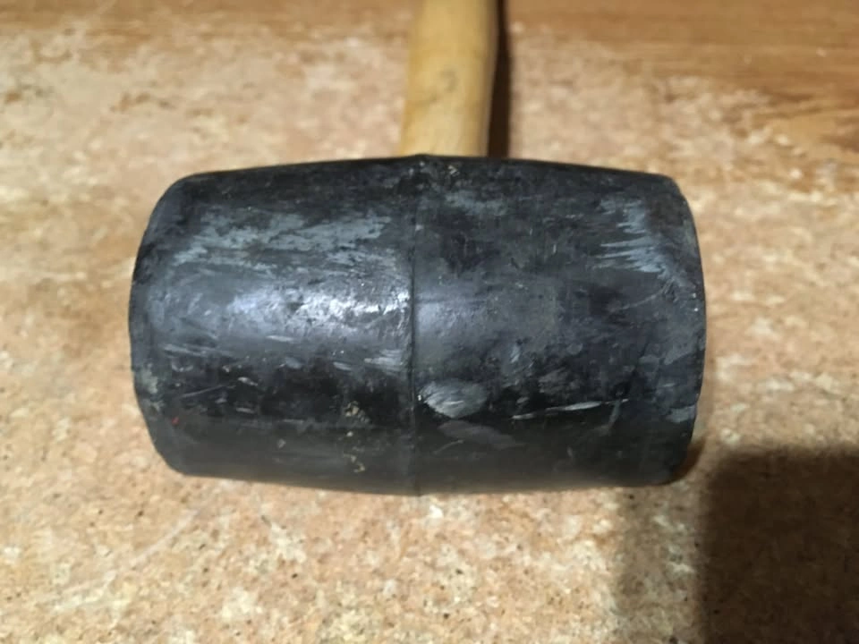BLACK RUBBER MALLET WITH WOOD HANDLE 12IN 16OZ HEAD - photo 3