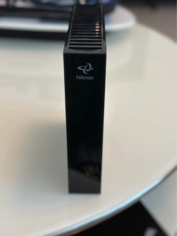 Hitron CDA3 Cable Modem - photo 3