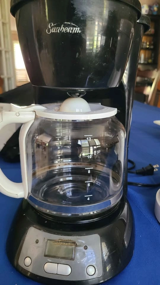 Two Drip Coffee Brewers! - photo 3