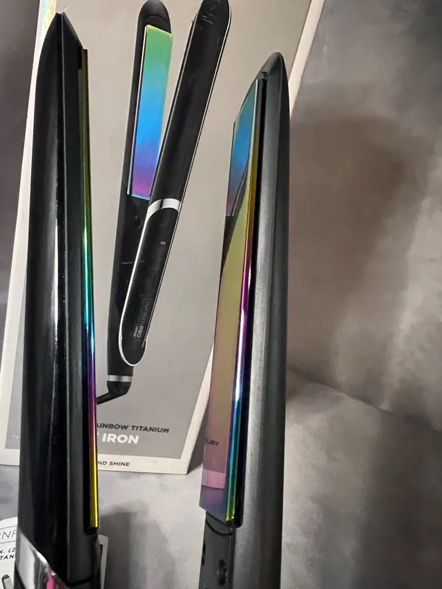 New Open Box Conair InfinitiPRO Rainbow Titanium Flat Iron - photo 3