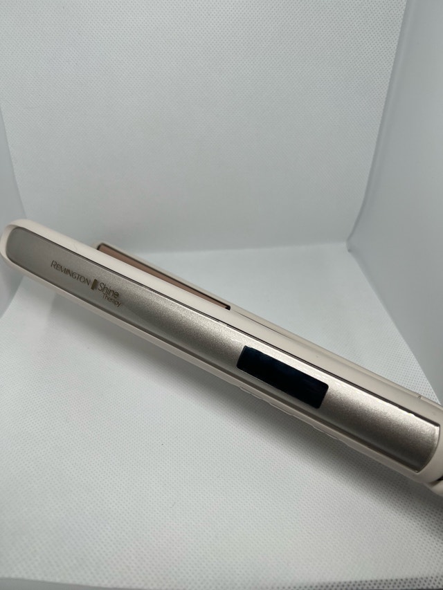 Remington Shine Therapy Flat Iron - photo 3