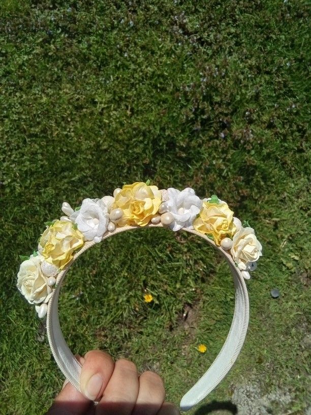 Flower Decorated Headband - photo 3